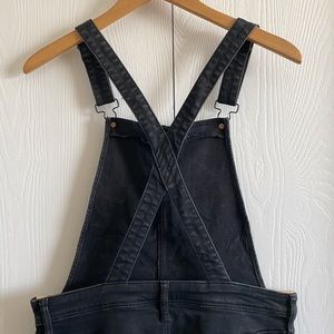American Eagle Jogger Overalls Distressed